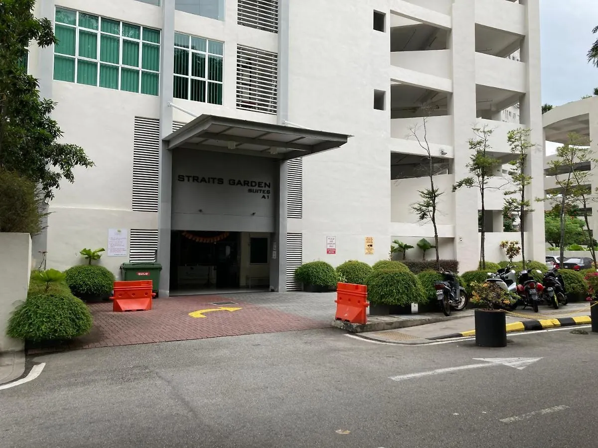 Straits Garden Suite Jelutong Georgetown Малайзия